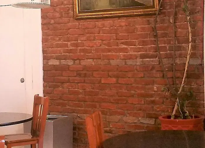 C Huespedes Sn Angel - Confirme Reservacion Al Telefono Siempre -