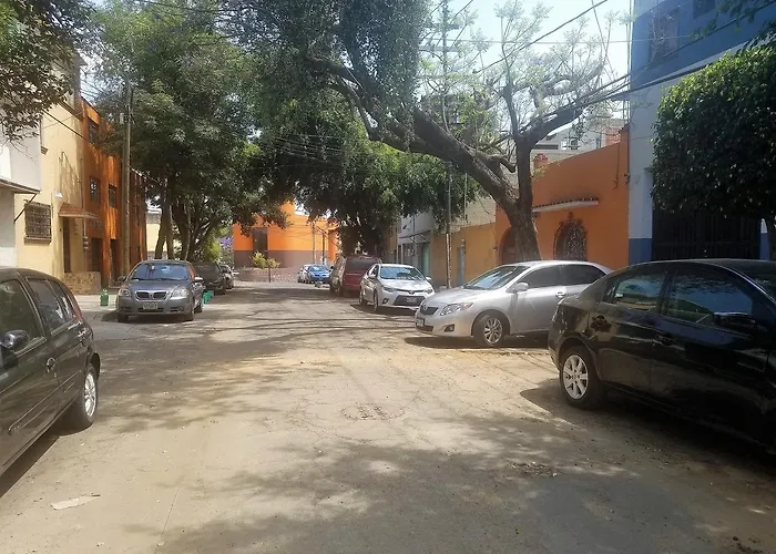 C Huespedes Sn Angel - Confirme Reservacion Al Telefono Siempre - *